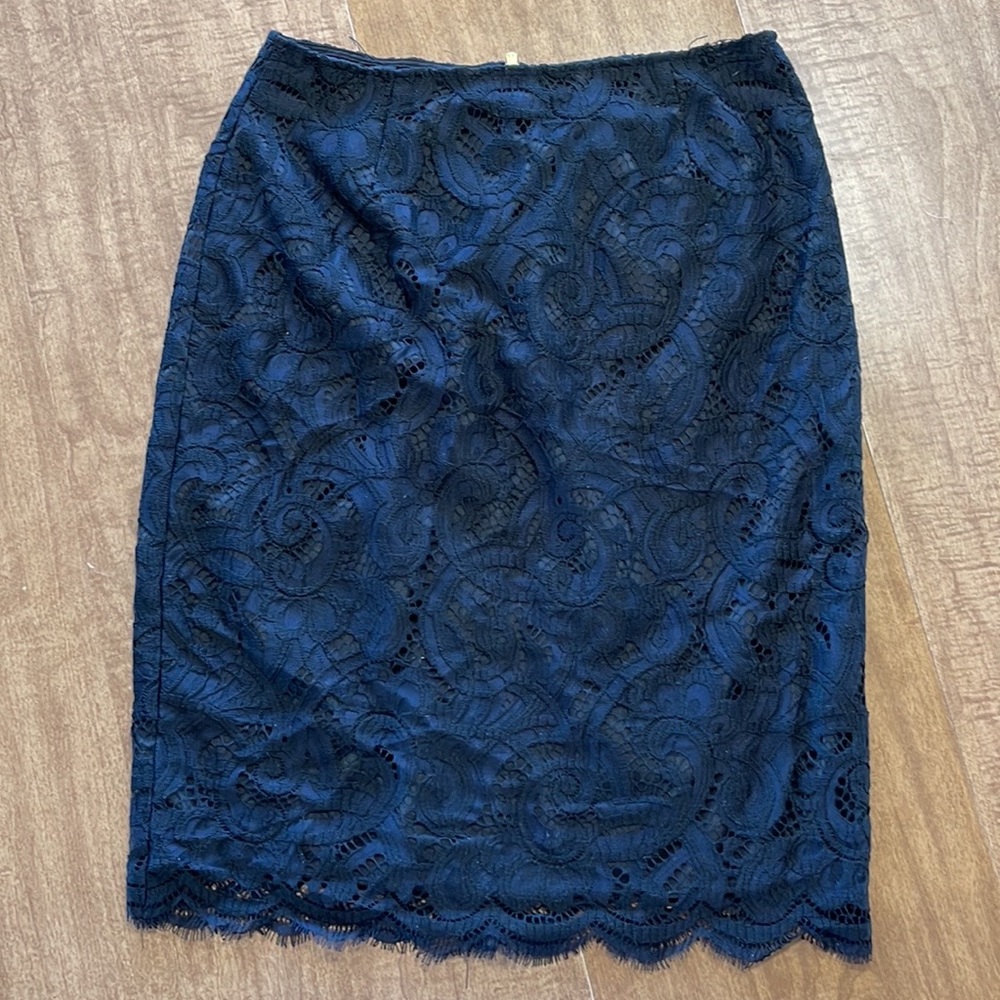 Lilly Pulitzer | Black Lace Skirt Gold Exposed Zipper